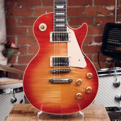 2022 Gibson Les Paul Standard - Heritage Cherry image 2