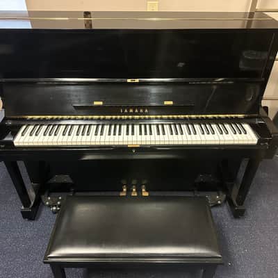 Yamaha U1 professional Acoustic Piano 1972-1973 Polished Ebony image 1