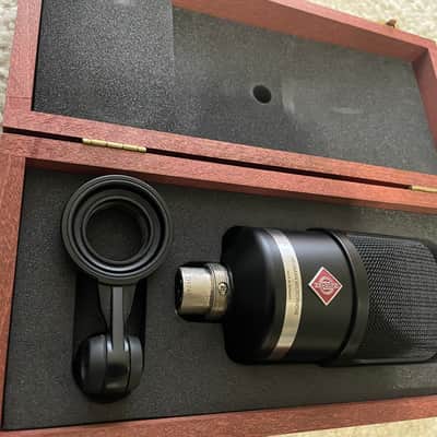 Neumann TLM 107 Studio Set 2013 - Present - Black image 2