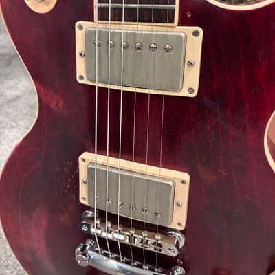 2019 Gibson Les Paul Traditonal Pro V Relic Satin Wine Red image 9