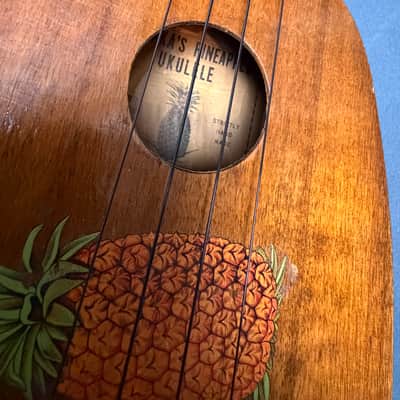 Kamaka Hawaii Pineapple Soprano 6265 Late 1930’s- early 1940’s  - Gloss image 11