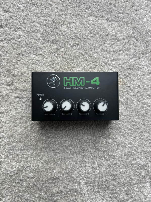 Mackie HM-4 4-Way Headphone Amplifier