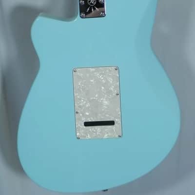 Reverend Double Agent W Chronic Blue with case image 3
