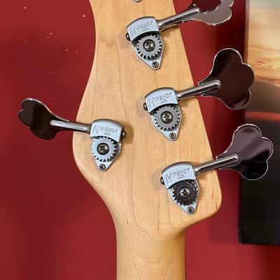 Sadowsky RS5 - Made in Japan 4kg - Sunburst image 4