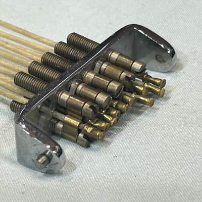 Ludwig Super Sensitive 10 Strand Gut Snares (TDG-U-296) 30's?? - chrome image 13