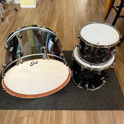 DW Collector's Series Maple Mahogany Drum Set Black Velvet 13 16 24 image 2