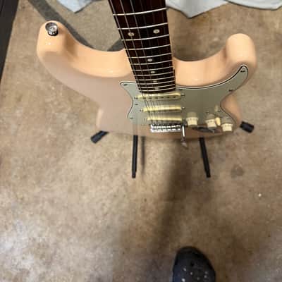 Fender Strat 60’s style partscaster - Shell pink image 9