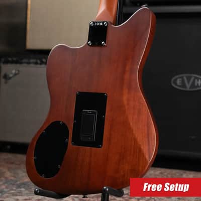 Fender Acoustasonic Standard Jazzmaster - Honey Burst - Demo image 2