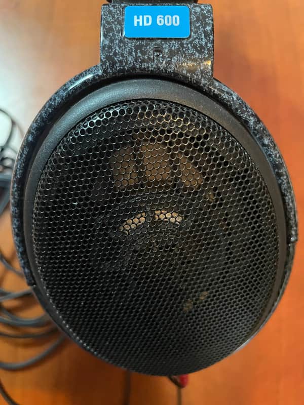 Immagine Sennheiser HD-600 headphones - 1