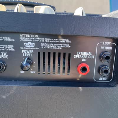 Vox Valvetronix AD100VT 100-Watt 2x12" Digital Modeling Guitar Combo 2005 - 2008 - Black image 11