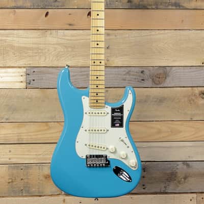 Fender  American Professional II Stratocaster Electric Guitar Miami Blue w/ Case & Maple Fretboard image 4