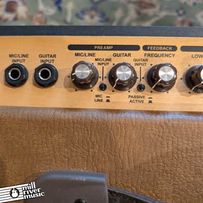 Kustom Sienna35 30W Acoustic Combo Amp 1 x 10" Speaker, with Footswitch - Used image 4