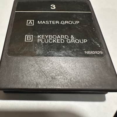Yamaha Dx-7 voice rom cartridge 3 master group and keyboard pluck group 1990  - Brown image 1