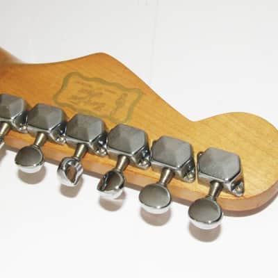 VERY RARE 1992 FENDER STRATOCASTER MADE IN KOREA COMPLETE WITH CASE & PAPERWORK MUST SEE image 12