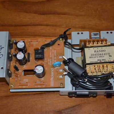 Untested ROLAND 90' JV80 JV POWER SUPPLY 120 Volts Free Shipping