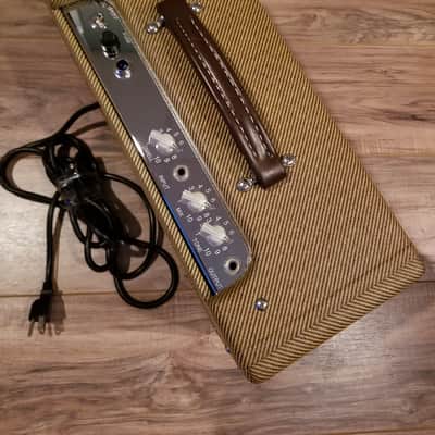 Uncle Spot Spring Reverb -analog tube driven- tweed with cover image 4