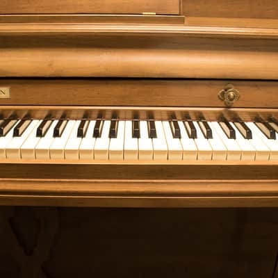 Baldwin Upright Piano Acrosonic image 3