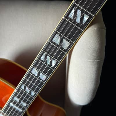 Peerless Cremona 17" Archtop image 10