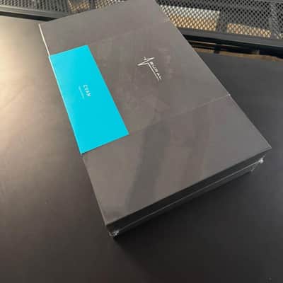 Neural DSP Quad Cortex Cyan Limited Edition + Original Case image 5