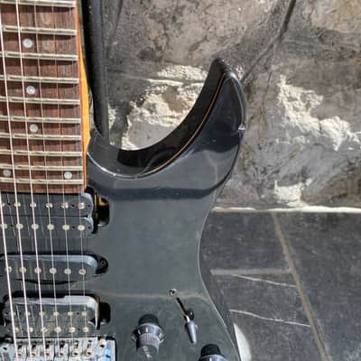 Yamaha 4-2-1D HSH Electric Guitar - Black - 24 Frets Bild 3