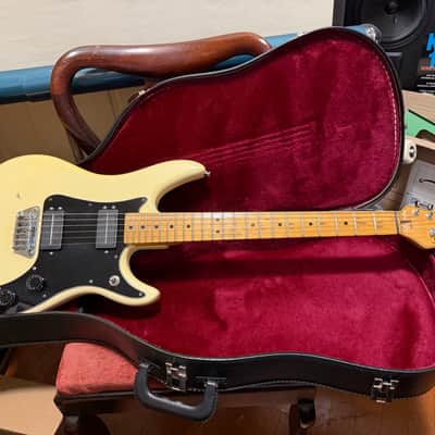 Peavey Patriot electric guitar 80s - White