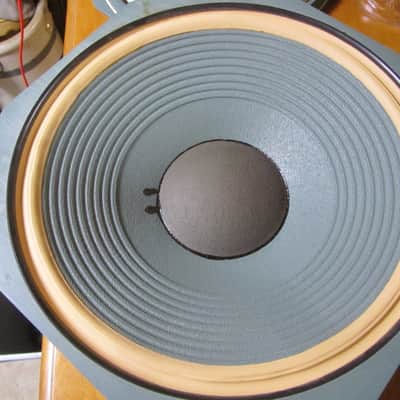 Heathkit/ JBL Lancer 99 12 in working woofers 1960s - no cabinet image 11