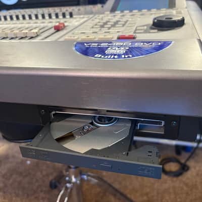 Immagine Roland VS-2480DVD LOADED 4x VS8F-2 effects cards  - VS 2480 DVD CD - 3