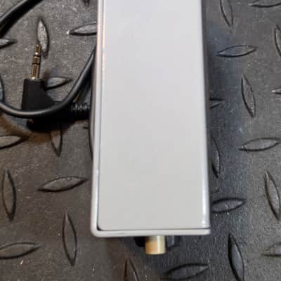 Radial StageBug SB-5 Passive Stereo Laptop DI Sidewinder Recording Unit image 5