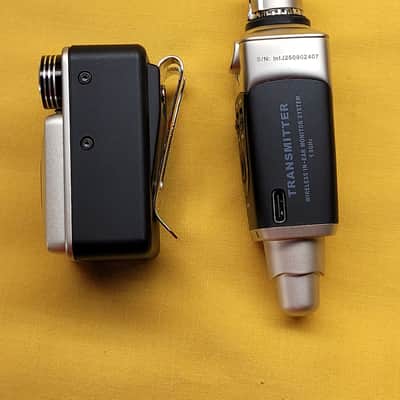 Xvive U45 In-Ear Monitor System (#2) image 4
