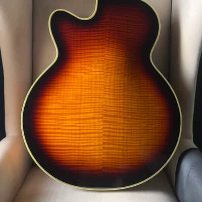 D'Angelico Japan New Yorker NYL-2 Custom 17" Archtop Carved Top image 5