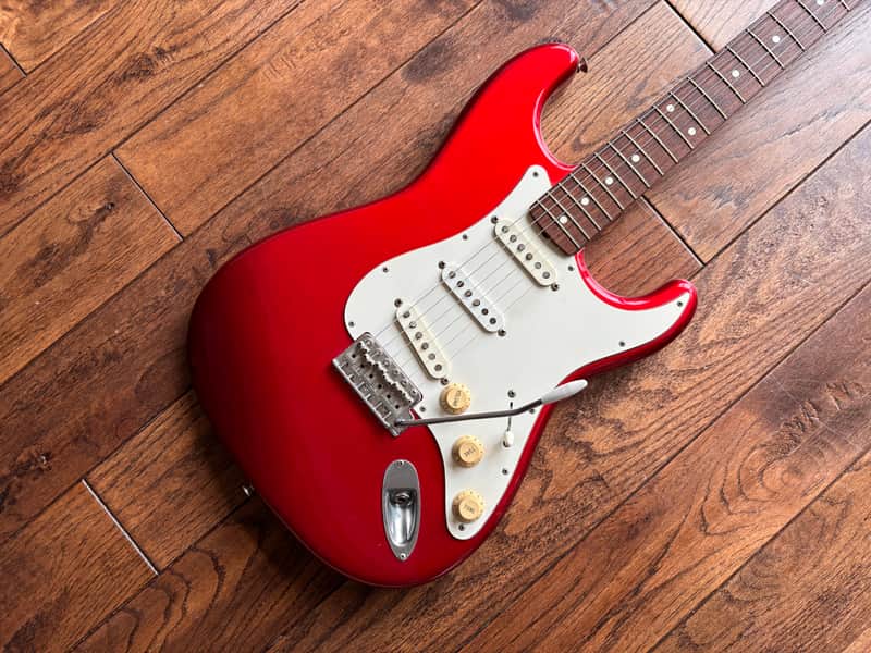 1984 Fender ST-62 Stratocaster ‘E’ Serial 1962 Reissue Candy Apple Red MIJ Fujigen Factory image 1
