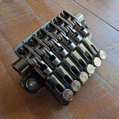 Ibanez ZR Trem Guitar Locking Tremolo Bridge CLEAN But Missing Parts image 5