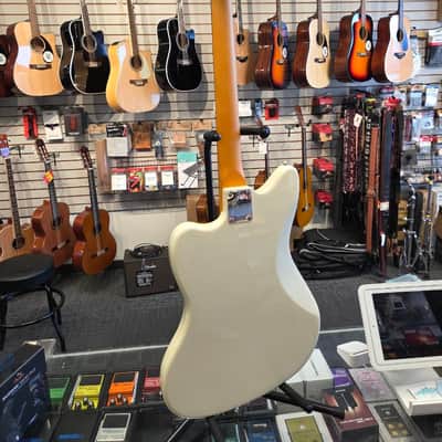 Squier J Mascis Jazzmaster with Laurel Fretboard - Vintage White image 3
