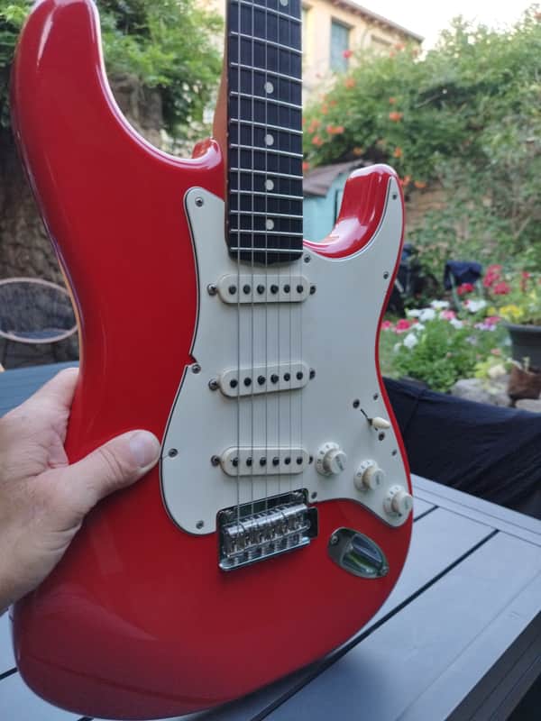 Fender Mexique 2021 - Red image 1