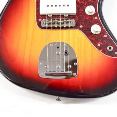 Fender Jazzmaster CIJ 1997 - Three-Tone Sunburst image 3