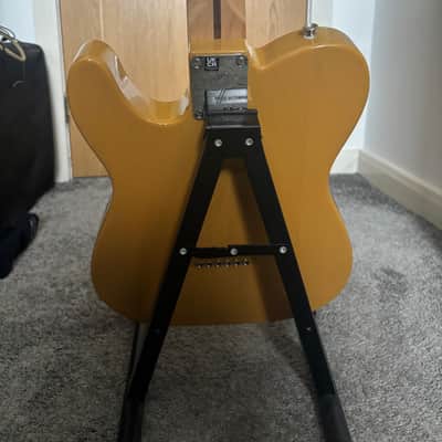 Fender Player Telecaster with Maple Fretboard 2018 - Present - Butterscotch Blonde image 4