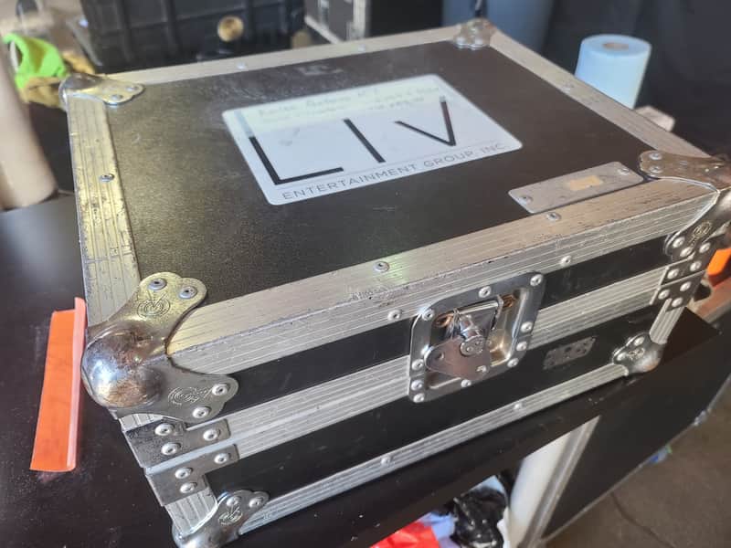 Mixer Road Case - Present - Black / Silver image 1