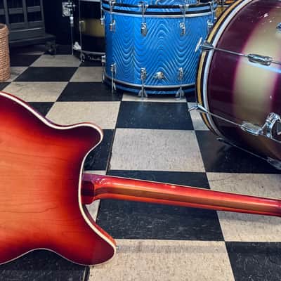 Rickenbacker 360 Semi-Hollowbody Electric Guitar 1965 - Fire Glo image 6