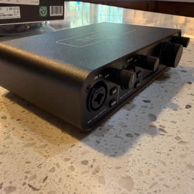 MOTU M2 USB-C Audio Interface 2019 - Present - Black image 4