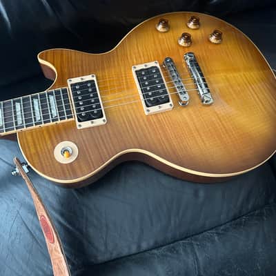Gibson Les Paul Classic Antique 2008 - Flamed Gloss HoneyBurst image 13