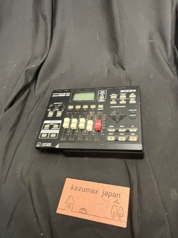 Immagine Zoom MRS-4B Mobile Recording Studio Digital Multitrack Recorder Tested - 1