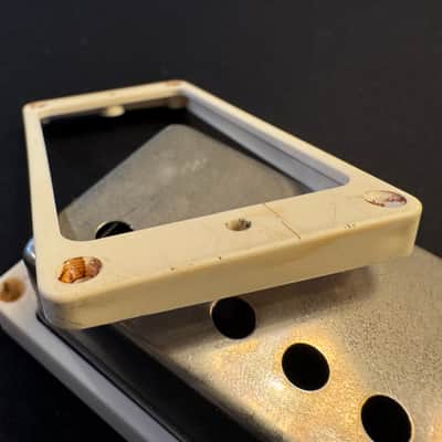 Gibson Custom Shop OEM 1959 M-69 Butyrate Humbucker Pickup Rings Aged Relic Light Cream or Bone White with Aged Screws image 3