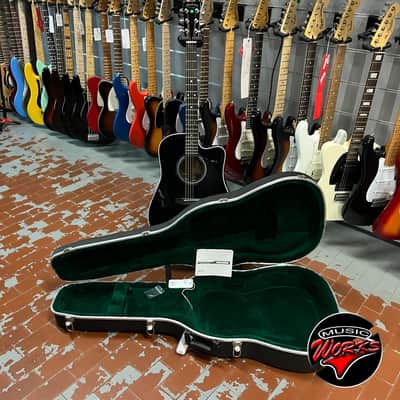 Martin   DC E Dreadnought Black image 11