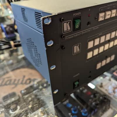 Kramer AV VP-728 / VP-725N Presentation Switcher/ Scaler 2010s - Grey image 4