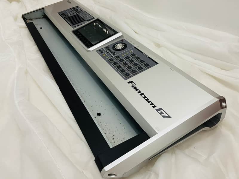 Roland Fantom G7 - Housing Fantom G7 image 1