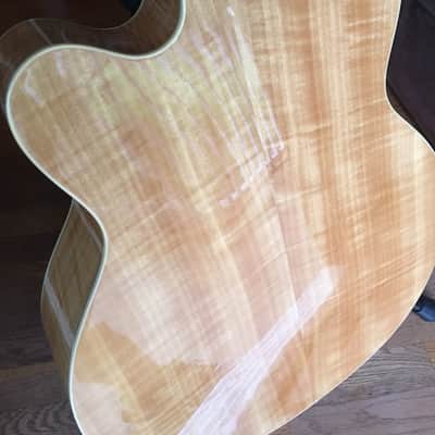 Hofner Jazzica Carved Top Jazz Guitar w/ Hardshell case- German made, very acoustically resonant image 6