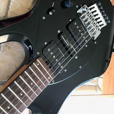 Music Man Silhouette 1996 black image 12