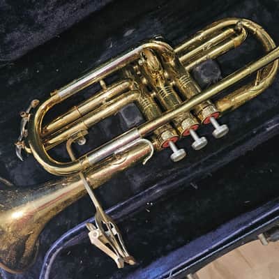 Conn Director Cornet w/ Case & mouthpiece, USA, Very Good condition image 5