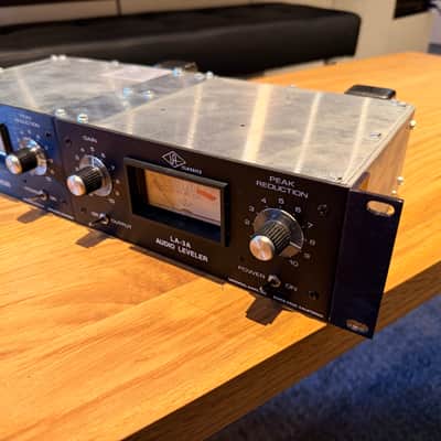 Universal Audio LA3A Paar Stereo Orginal Stereo Pair 19" Urei La-3A image 4