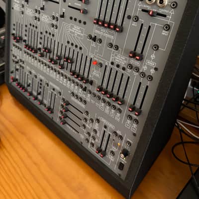 Behringer 2600 Gray Meanie 2023